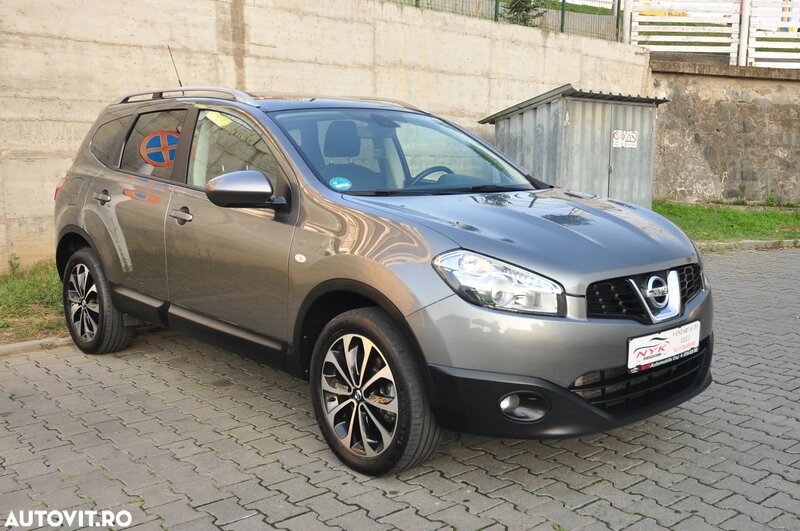 Nissan Qashqai+2